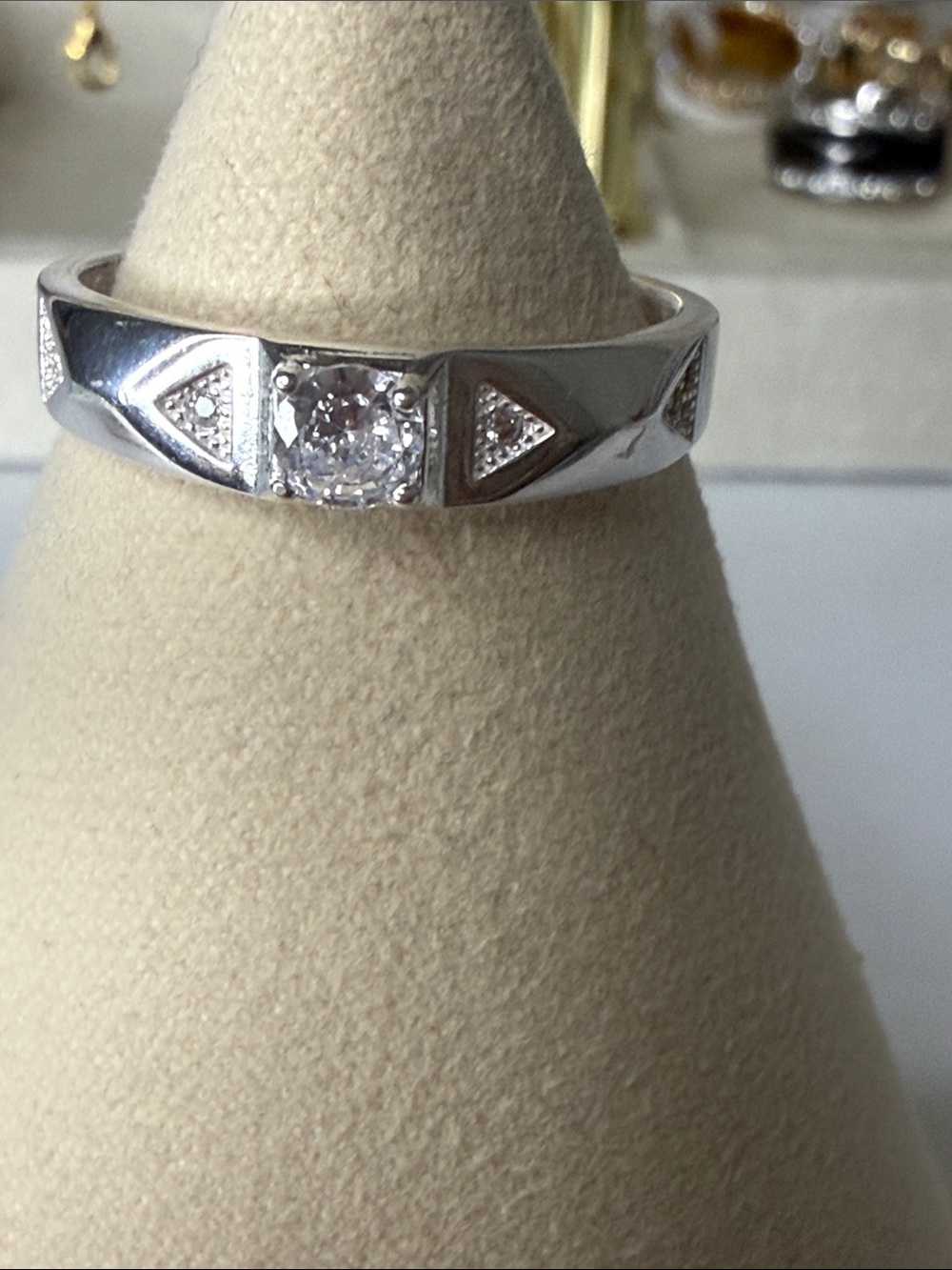 Sterling Silver Diamond Accents Unisex Ring in Silver